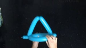 Шапка мишень из шариков