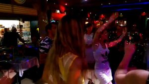 Кайфуем! Сегодня мы с тобой кайфуем!