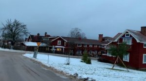 Sweden Walks: Tällberg. "Typically Swedish" village on a grey winter day (4k, natural sound)
