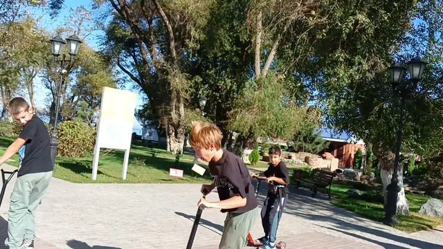 Трюки Рок-н-ролл и Дизастер.Как выполняются, и в чём отличие.