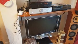 Bowers and wilkins 703,s speakers