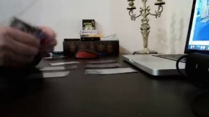 БУДУТ ЛИ ДЕЙСТВИЯ КРЕСТОВОГО КОРОЛЯ К ДАМЕ ЧЕРВИ ,ЕСЛИ НЕТ ОБЩЕНИЯ???