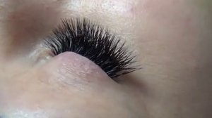 Голливудское наращивание ресниц изгиб L