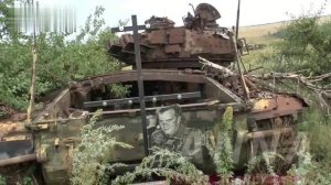 Командир   стрелкового батальона НМ ЛНР с позывным "Джексон"  показал нашим репортёрам местную...