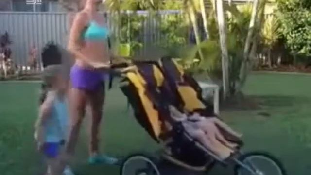 Супер зарядка. Многодетная мама приучает к фитнесу троих малышей ВИДЕО смотреть онлайн