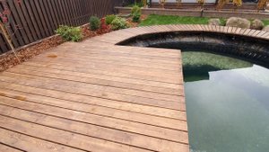 Дорожка вокруг пруда