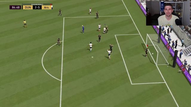 ДЕШЁВЫЕ ЛЕГЕНДЫ В FIFA 21 - КОМАНДА ИКОН ЗА МИЛЛИОН МОНЕТ смотреть онлайн