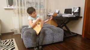 Вдоль по улице Балалайка