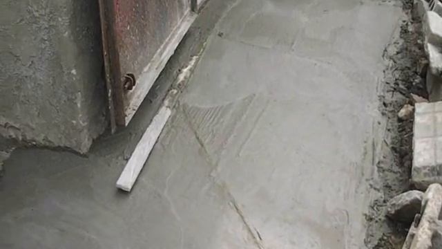 Как заливал въезд в гараж. смотреть онлайн