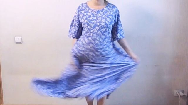 У меня новое платье.