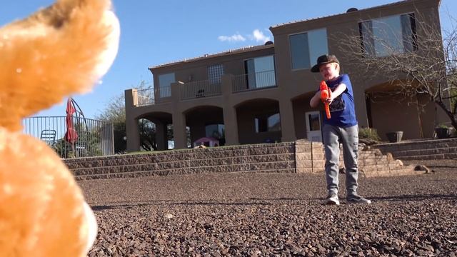 The Easter Bunny Stole My Phone! Sneak Attack Squad Easter Egg Trouble! смотреть онлайн