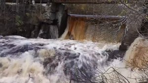 ВОДОПАДЫ КАРЕЛИИ .ВЕРХНИЙ ПОРОГ КОЙРИНОЯ ( Мельничный)