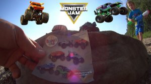 Монстр Джем из Хеппи Мил на Пляже/Happy Meal Monster Jam on the beach/Коллекция из McDonald's/