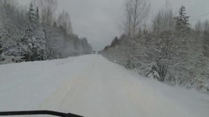 Вытаскиваем большегрузы из снежного плена. Часть вторая.