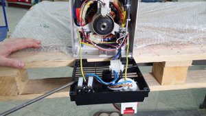 Генератор SINCRO EW220TDC. Описание и устройство