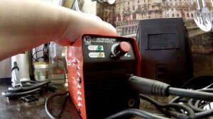 Сварочный аппарат инверторный КАЛИБР СВИ 200А