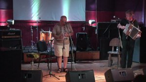 03. Mike James and Yves Leblanc - Kost ar c'hoat