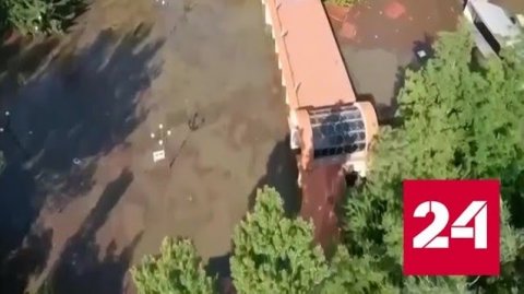 Спасатели работают на затопленных территориях Херсонской области - Россия 24 