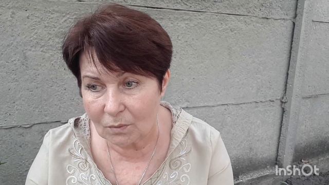 Что-то опять вспомнилось. Хочу все забыть, но наверное надо выговориться . смотреть онлайн