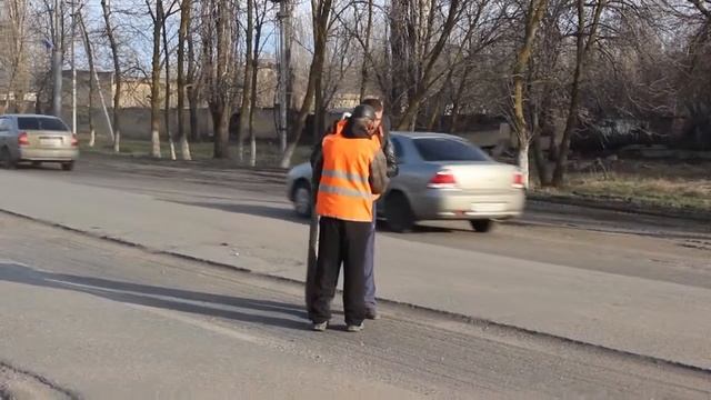 Эпичный ремонт российских дорог / Epic repair of roads in russia смотреть онлайн