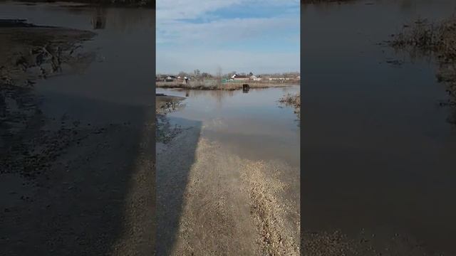 Праздник тот же,день второй. 5.04. Паводок 2018.Фролово, посёлок ЗКО. Река "Арчеда". Затопило дома. смотреть онлайн