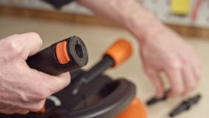 Nettoyage de surfaces horizontales avec le RA 110 - Nettoyeurs haute pression STIHL