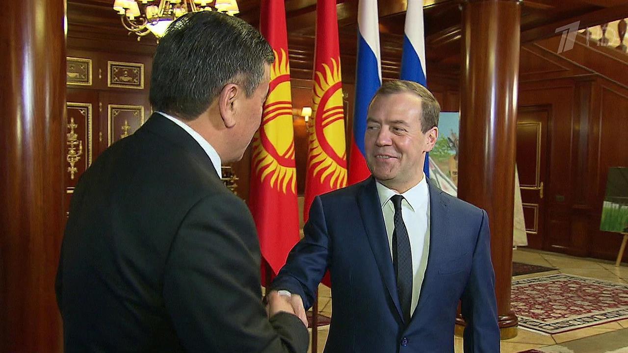 В Россию с рабочим визитом прибыл новый президент Киргизии Сооронбай Жээнбеков