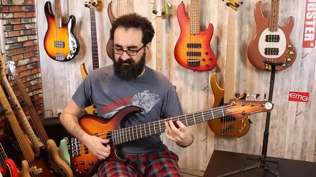 MTD Kingston Saratoga Deluxe 5 - Modern Magnificence with Classic Tone - LowEndLobster Review смотреть онлайн