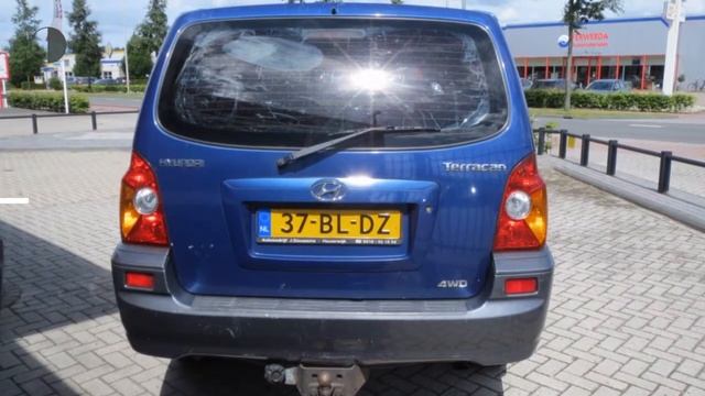 Hyundai Terracan 2.9 CRDI 4x4 grijs-kenteken смотреть онлайн