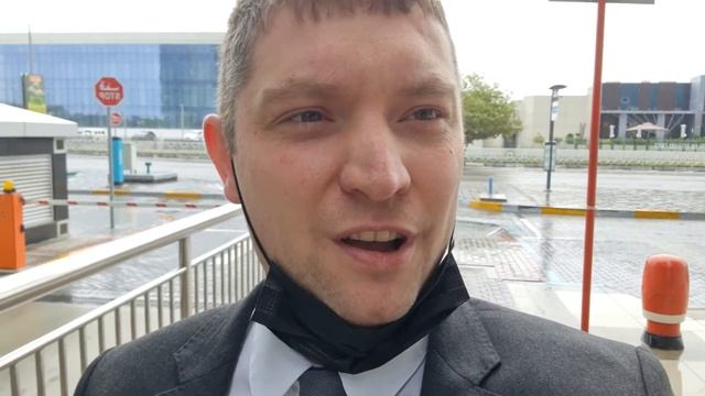 ОБЩЕСТВЕННЫЙ ТРАНСПОРТ В Абу-Даби. ОТВЕТ РОМАНУ смотреть онлайн