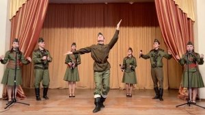 «Гармошка фронтовая», исполняет Вокальный ансамбль «Встреча»