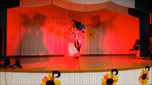 Поддержка в середине номера, обязательно посмотрите. Танго.