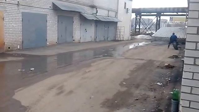 Мотоцикл на пневмоколесах смотреть онлайн