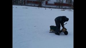 Испытание мини снегохода для рыбалки
