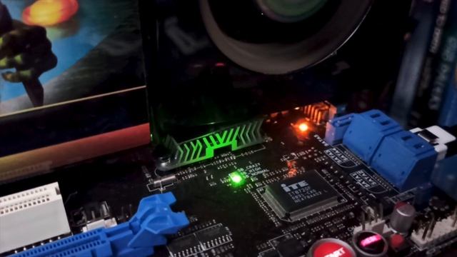 Phenom II x4 955 be, Asus Formula III Crosshair, one step from Dragon Platform, Games and Review смотреть онлайн