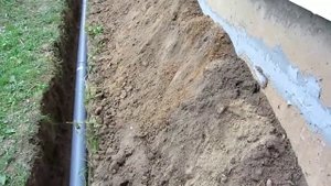 Ливневая канализация для отвода воды с участка.