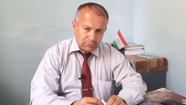 МОДАР БО 4 ФАРЗАНД ДАР САГХОНА ЗИНДАГӢ ДОРАД... смотреть онлайн