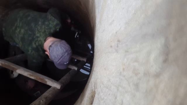 Как подключить трубы,для подачи воды,в колодце.