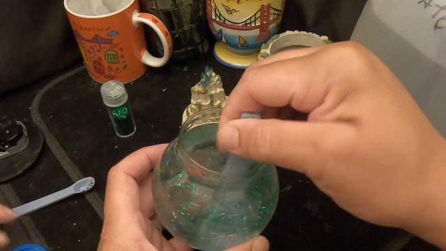 Ep. 177 - "Puff The Magic Dragon" Snow Globe Repair - Broken glass, no water, detached figurine. смотреть онлайн