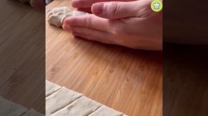 Слойки с кленовым сиропом и орехом пекан