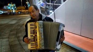 QUEEN "MAMA".Богемская рапсодия.Играет Натан Нахимович.Аккордеон.