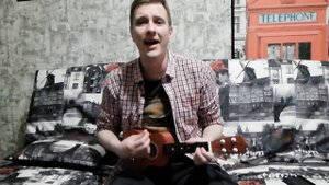 Антон Татьков - Выхода нет (Сплин укулеле cover). Первый раз играю на укулеле)