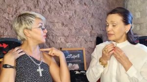 Крест  в украшениях. Религиозный символ или модный аксессуар? Разбираемся.