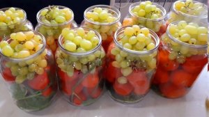 Помидора с виноградом на зиму#заготовкиназиму#помидорамаринованная#помидорасвиноградоммаринованная