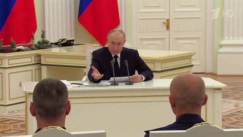 В Кремле президент говорил о погибших героях, сорванных расчетах противника и группе "Вагнер"