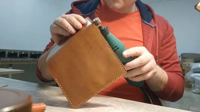 Изготовление обложки для паспорта из натуральной кожи