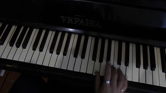 Просто играть на фортепиано. Урок 4. смотреть онлайн