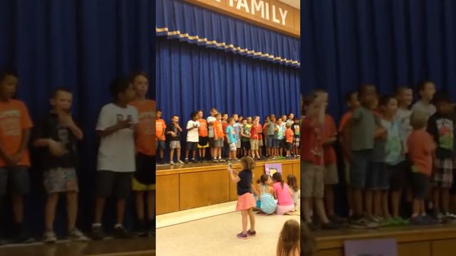 Gibson at the talent show. See if you can pick him out. смотреть онлайн