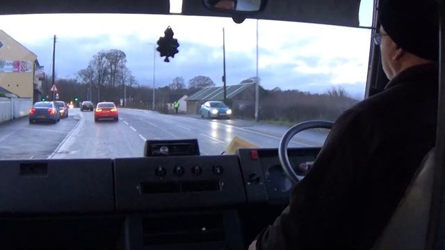 Mercedes-Benz 609D Nu-Track Frontier Bus YIB 3575 Fyfes Newry To Camlough смотреть онлайн