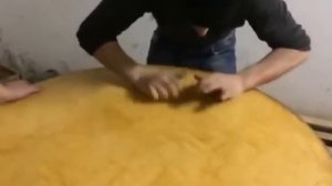 Талантливый Курахский барабанщик Малик. Лезгинка на барабане.